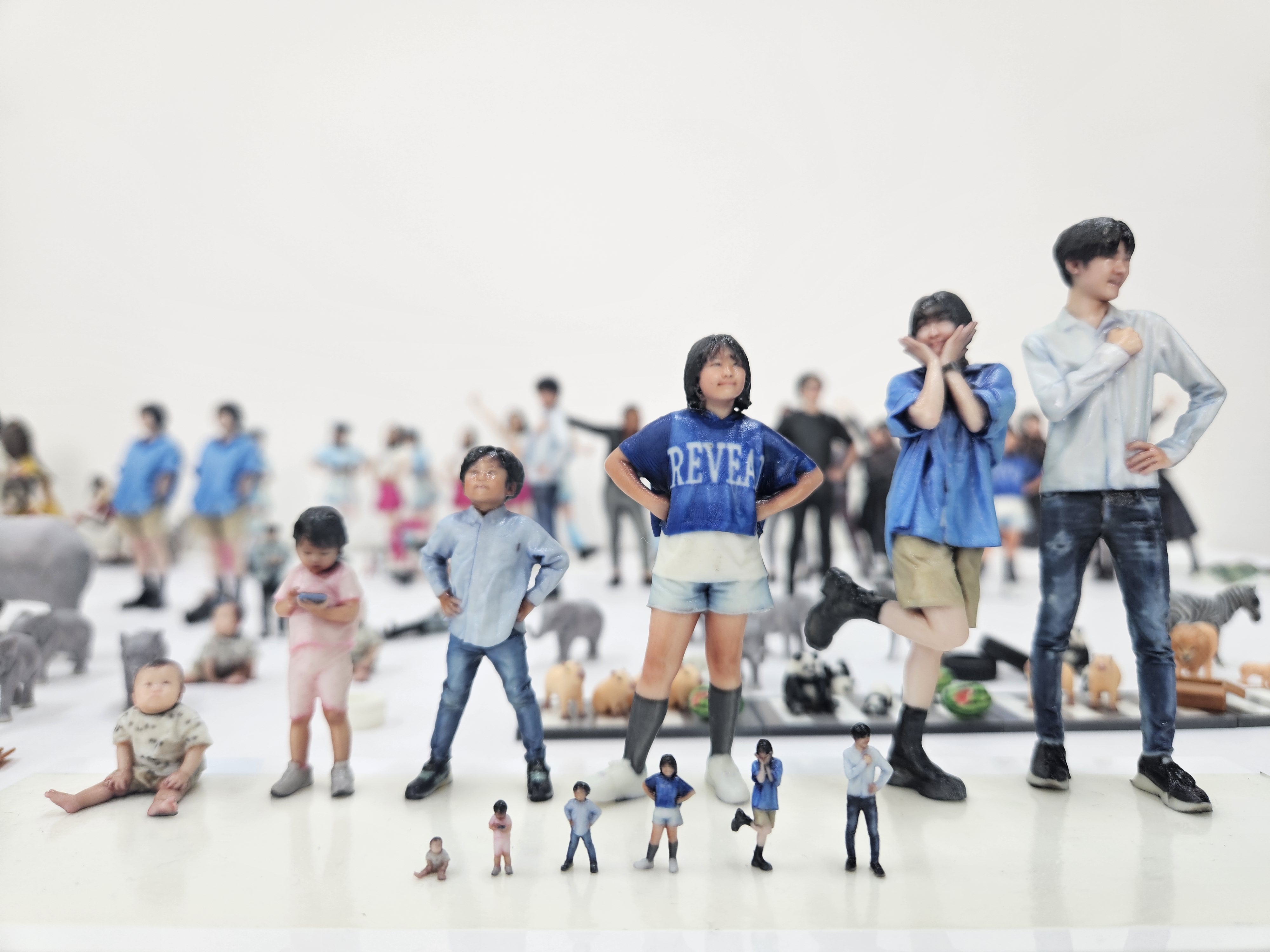 3Dフィギュア制作の工程 - 職人による手仕上げ